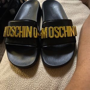Moschino Slides